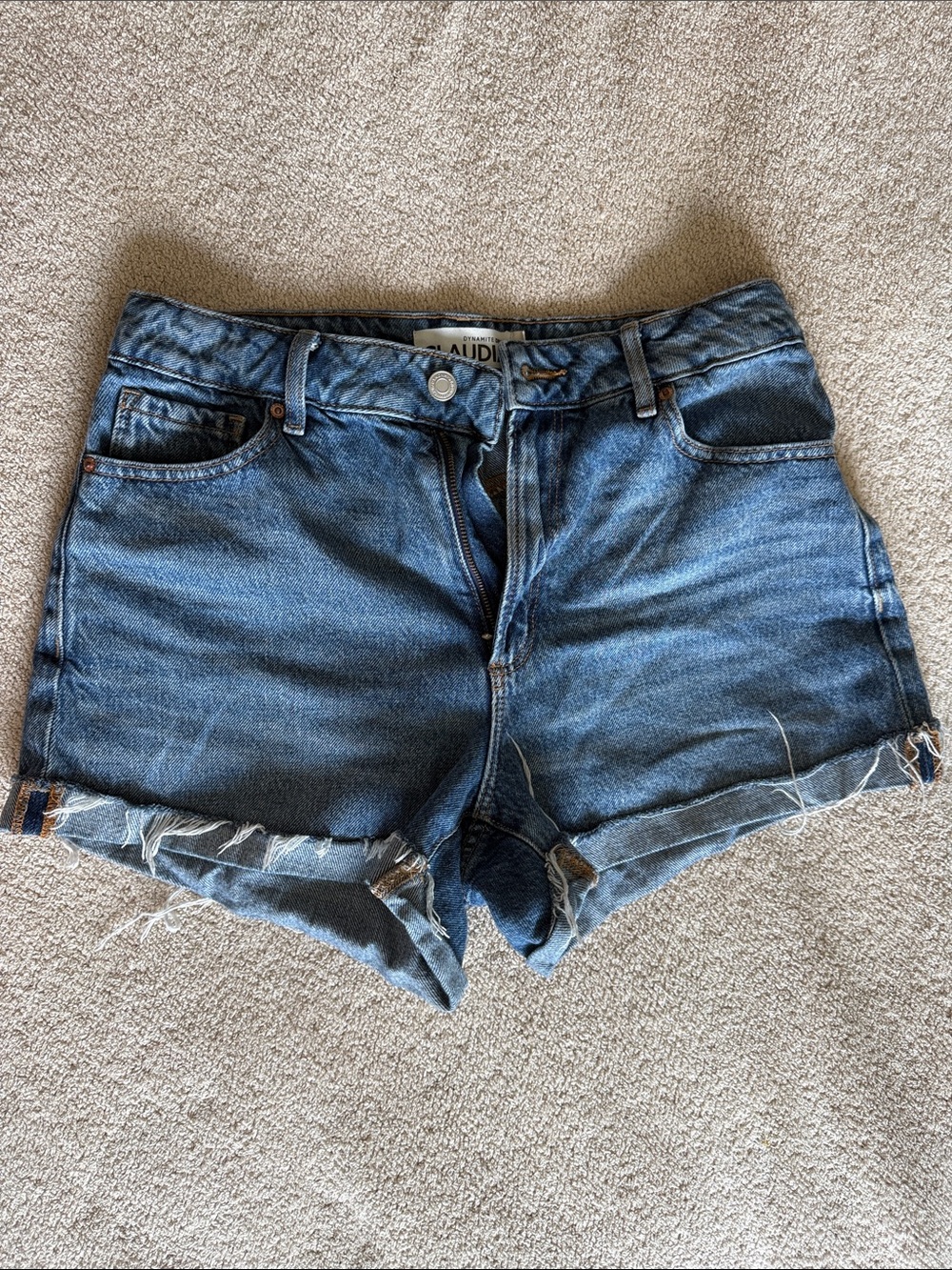Dynamite Claudia jeans shorts